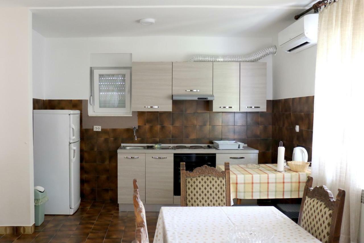Velin Apartment Split Bagian luar foto