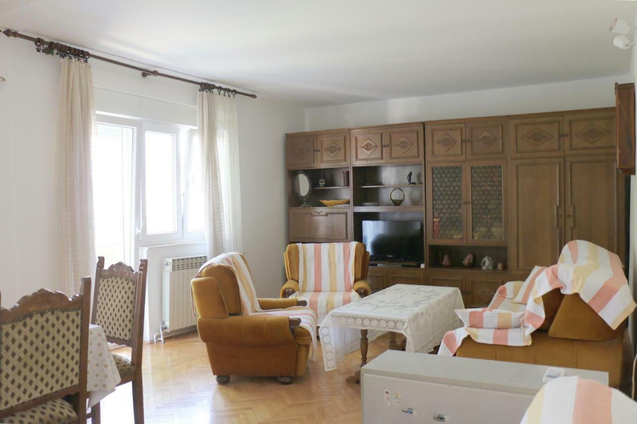 Velin Apartment Split Bagian luar foto