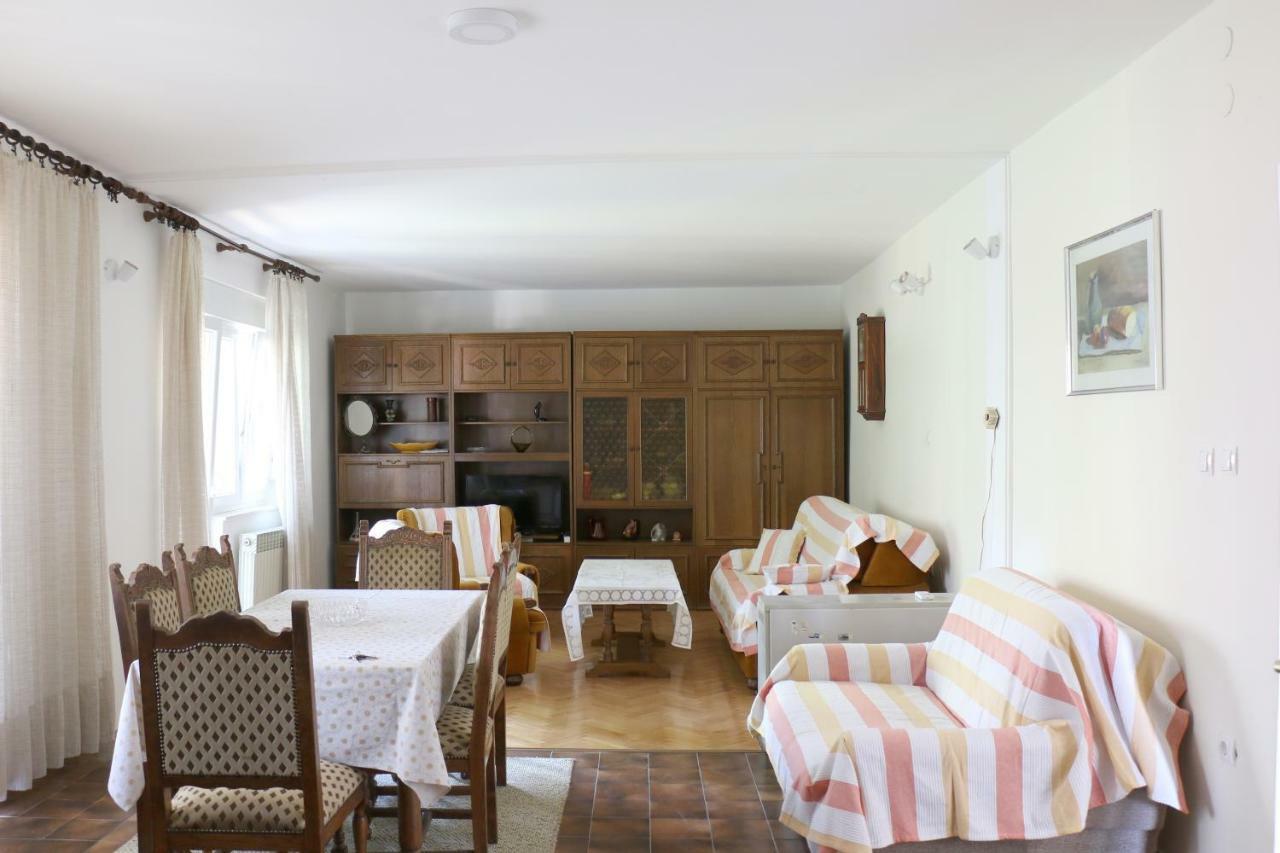 Velin Apartment Split Bagian luar foto