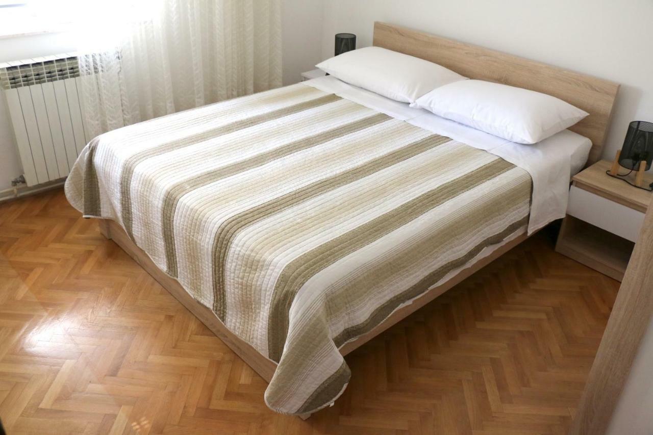 Velin Apartment Split Bagian luar foto