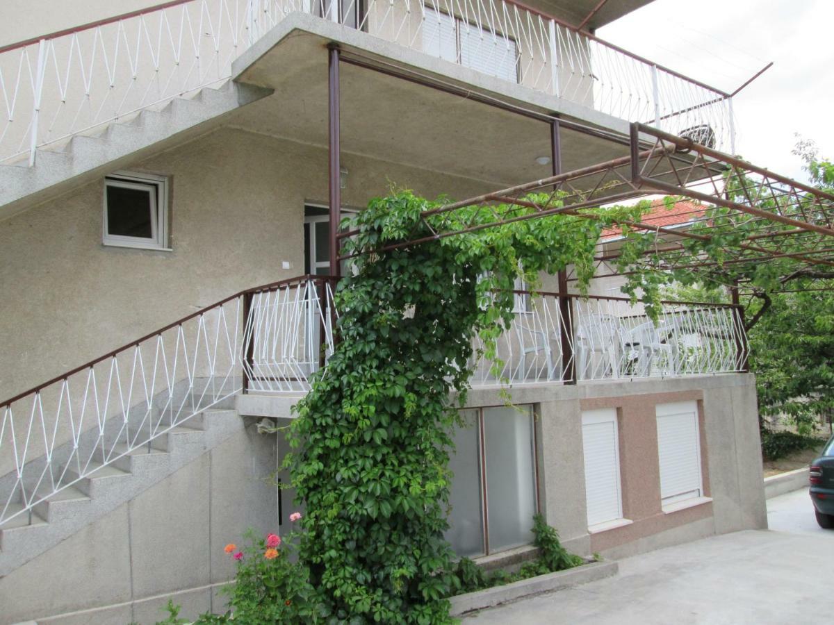 Velin Apartment Split Bagian luar foto