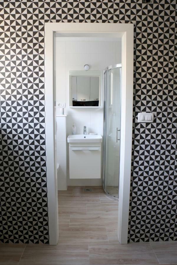 Velin Apartment Split Bagian luar foto